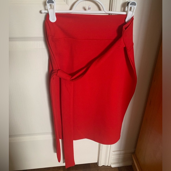 Urban Planet Stretchy Red Pencil Skirt with Tie Bow Small NEW - Picture 2 of 5